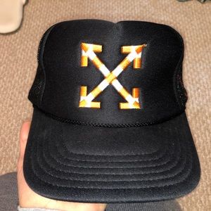 Off White Hat